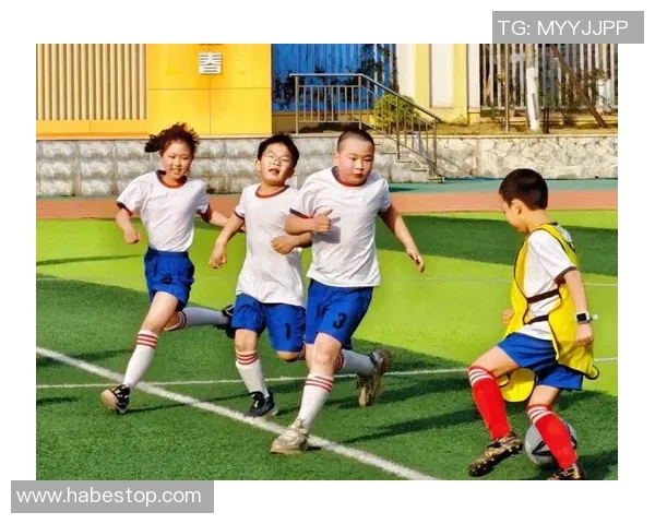探索足球明星风采的游戏体验与乐趣之旅 探索足球明星风采的游戏体验与乐趣之旅